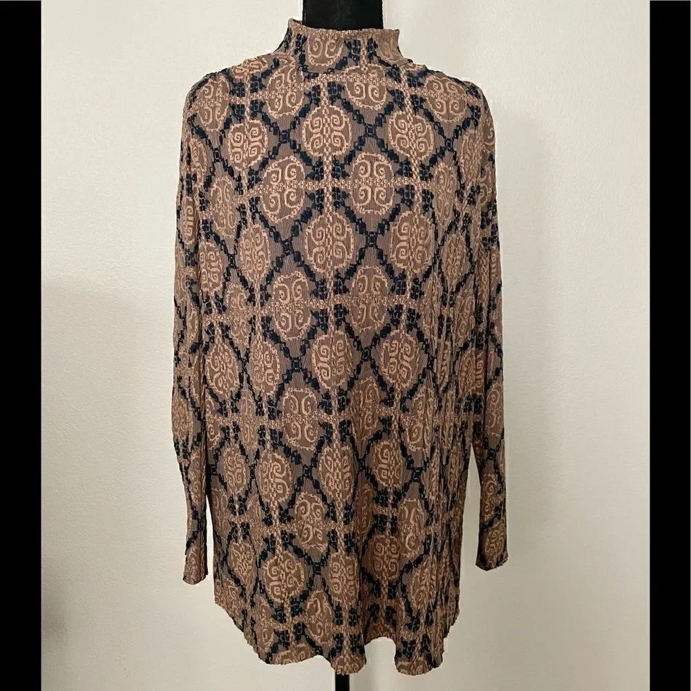 NWT Zara Longline Jacquard Top